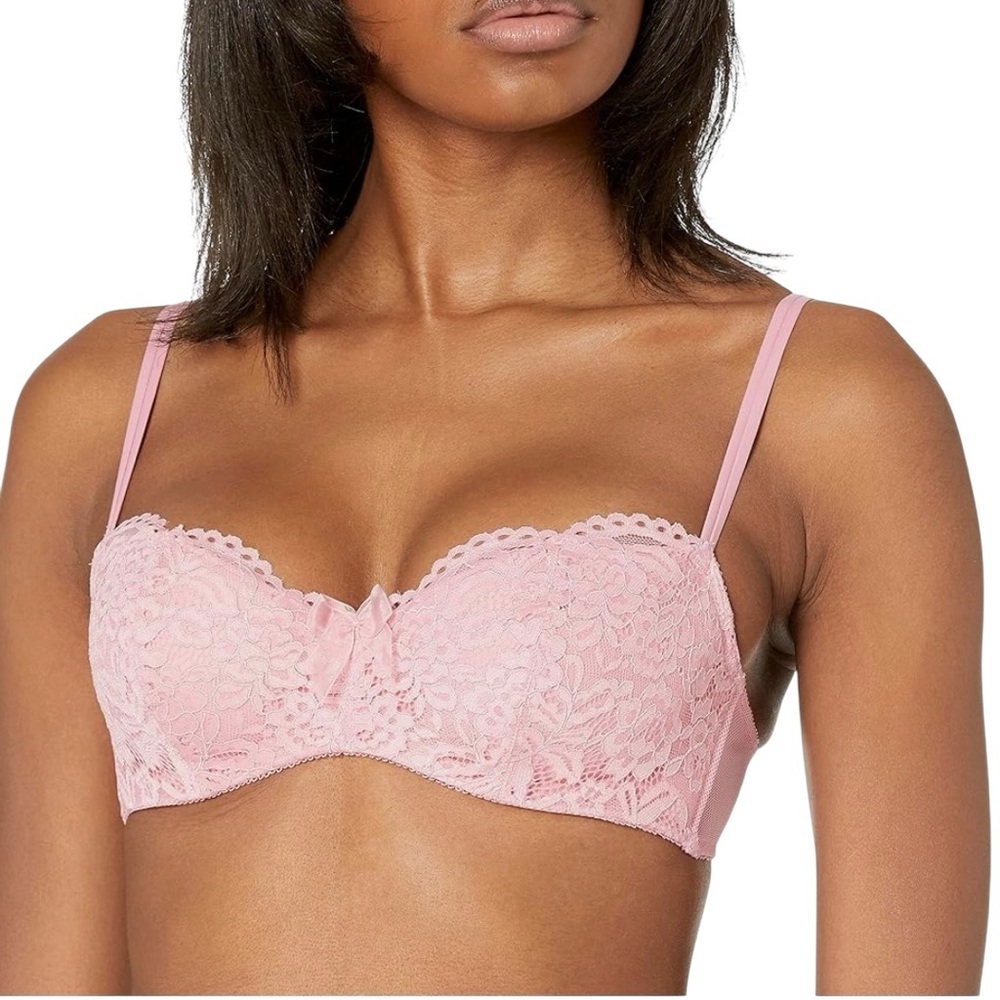 Wacoal NWT Bea b.tempted Lace Underwire 36DDD 36F